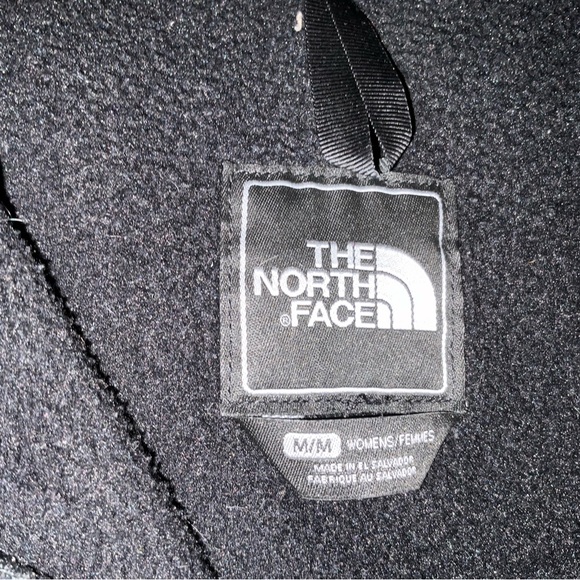 Women’s North Face Denali Jacket - Picture 3 of 3